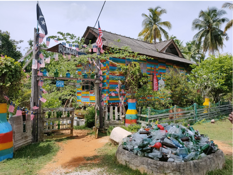 Rumah Botol